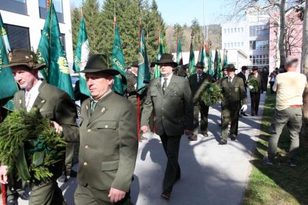 1_Venci za Žnideršiča, Benigarja in Pehačka